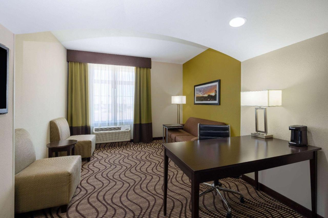 | La Quinta by Wyndham Artesia