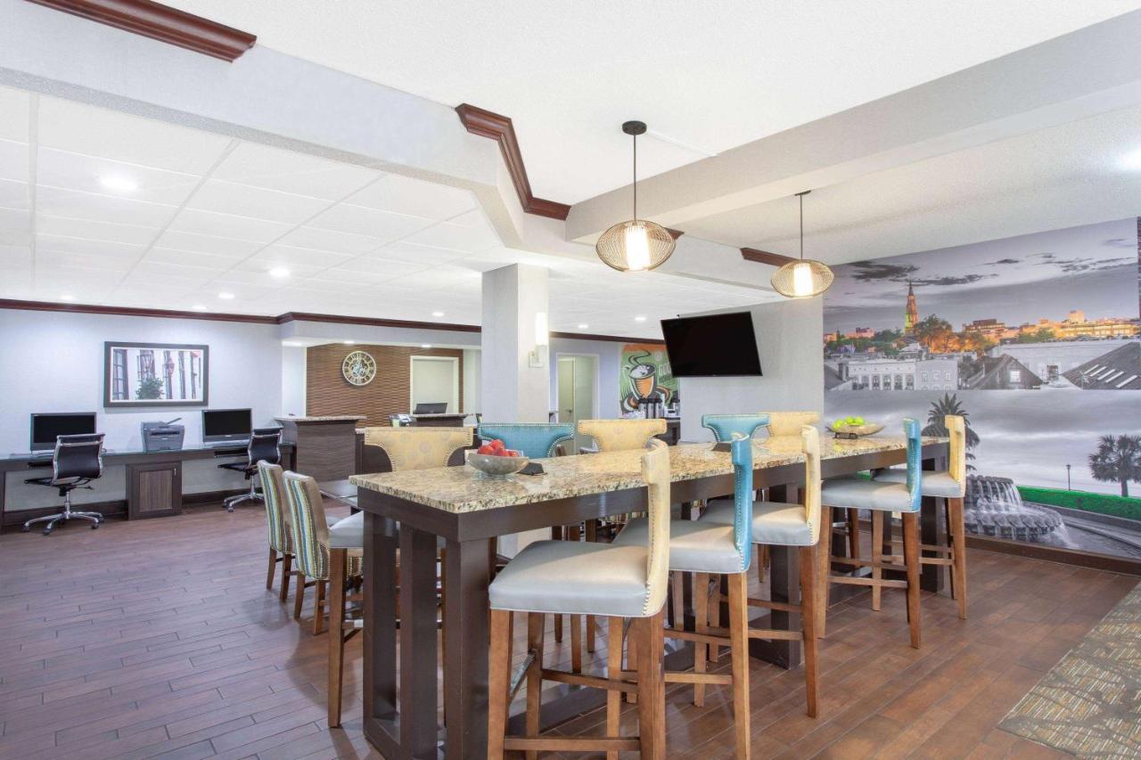  | Wingate by Wyndham Charleston Coliseum