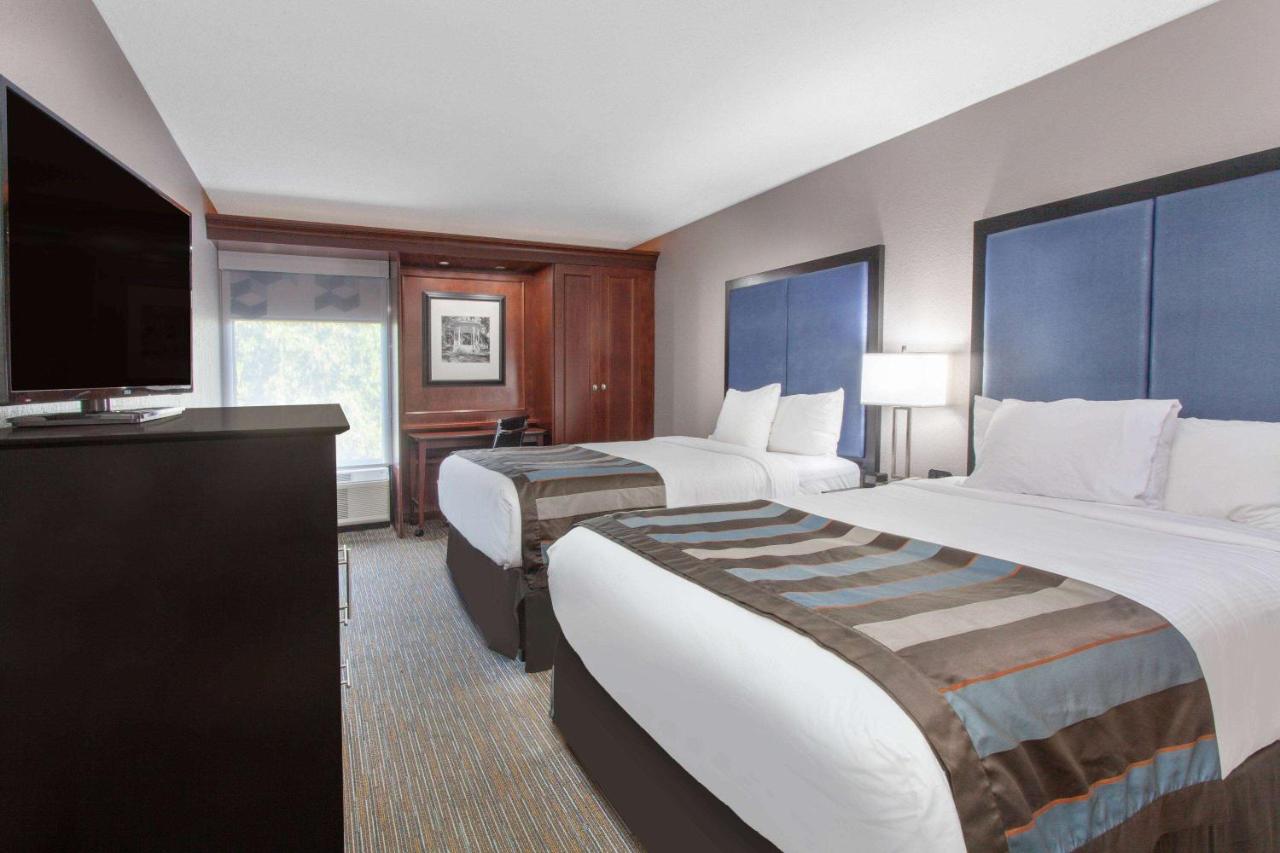  | Wingate by Wyndham Charleston Coliseum