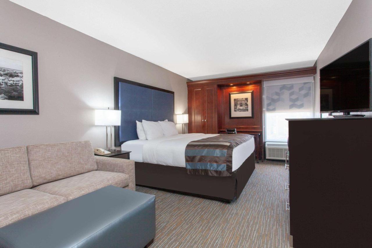  | Wingate by Wyndham Charleston Coliseum