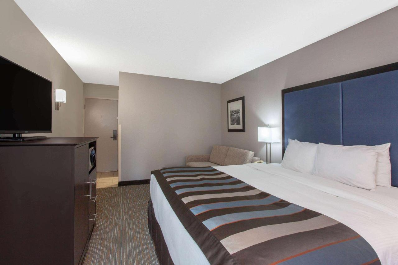  | Wingate by Wyndham Charleston Coliseum