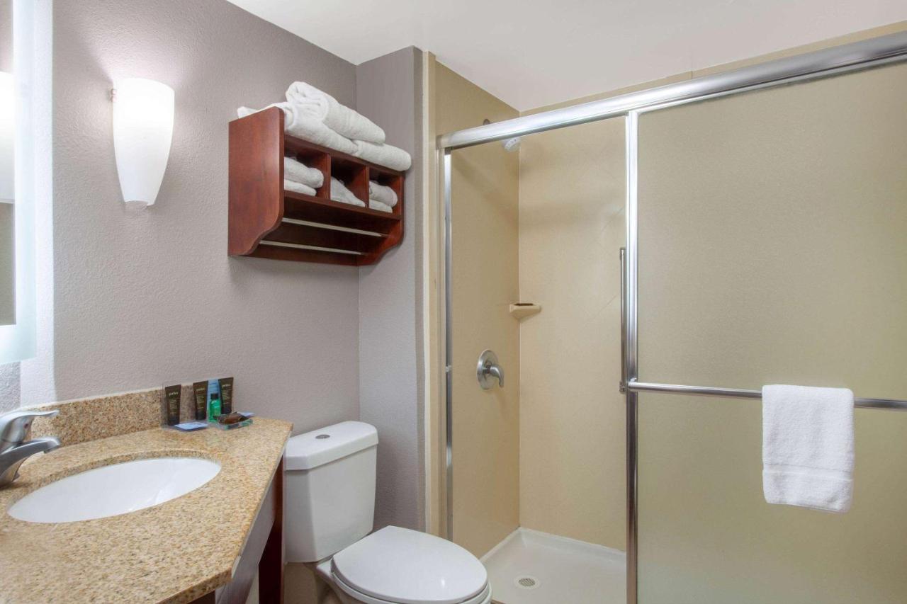  | Wingate by Wyndham Charleston Coliseum