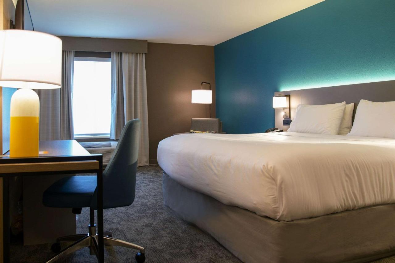 | Germantown Inn and Suites