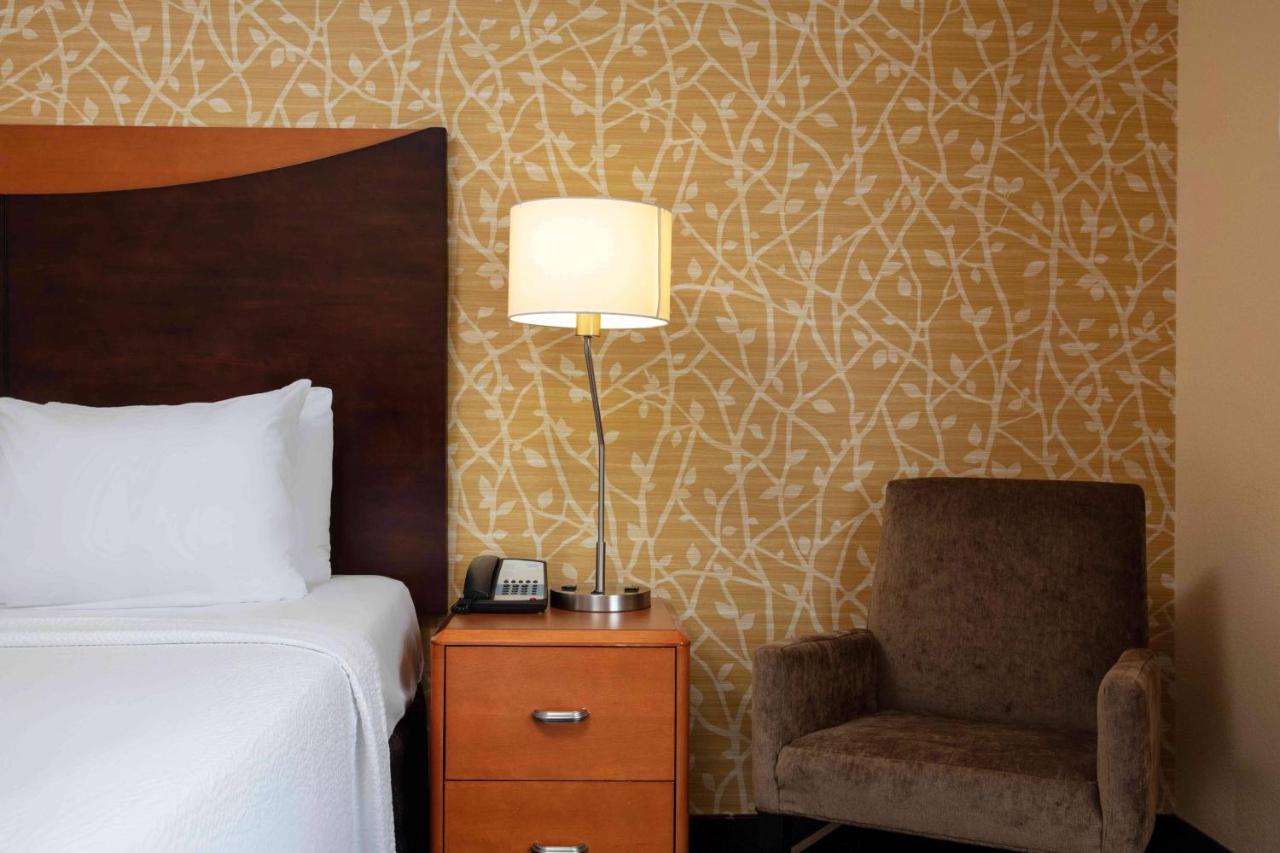 | Fairfield Inn & Suites by Marriott Augusta Fort Gordon Area