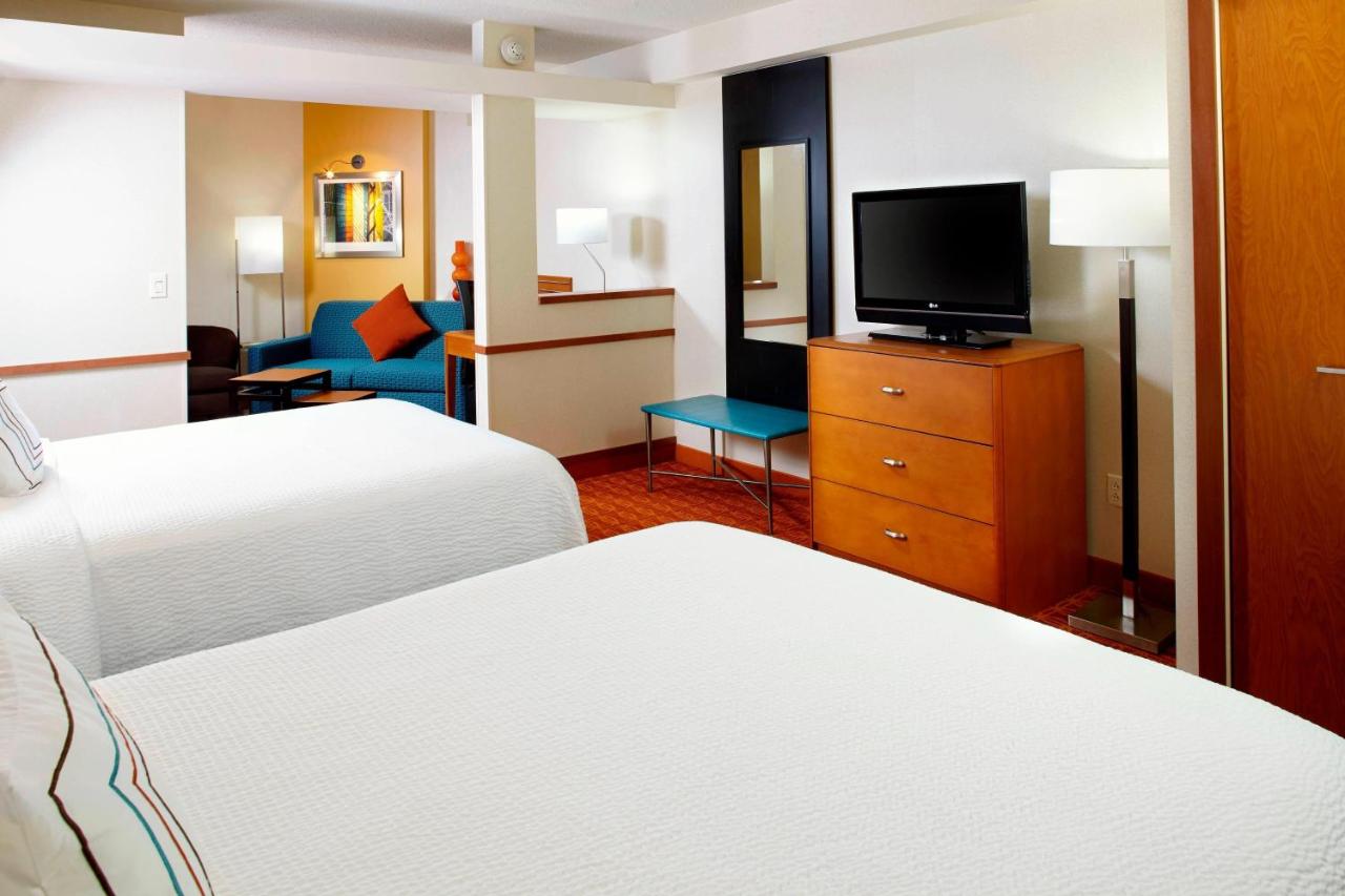 | Fairfield Inn & Suites Pittsburgh Neville Island
