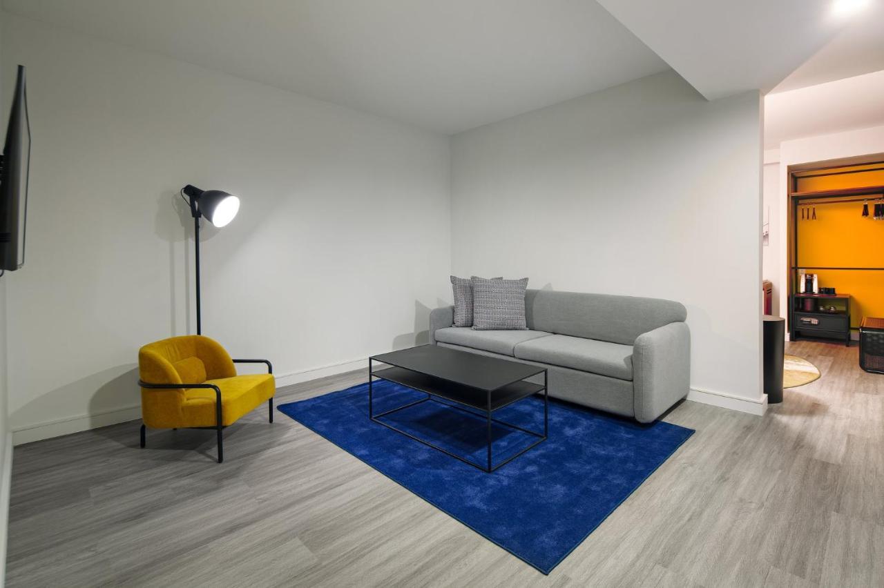 King Suite with Accessible Roll-In Shower - Non-Smoking at Hotel Indigo Miami Brickell by IHG
