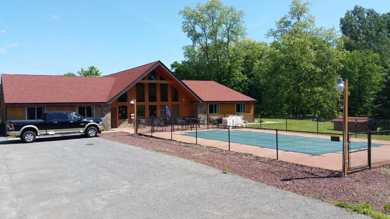  | K&G Lodge