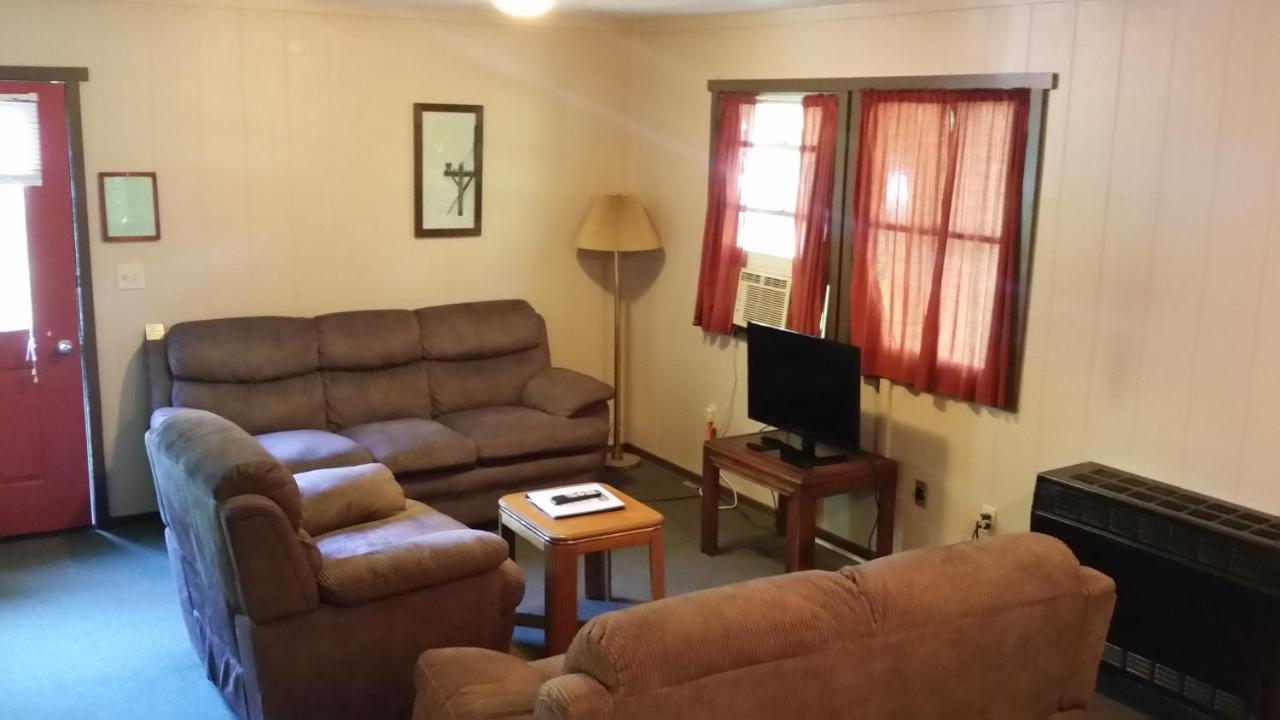  | K&G Lodge