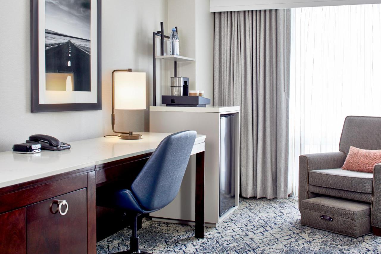 Guest room, 2 Double at Sheraton Indianapolis Hotel at Keystone Crossing