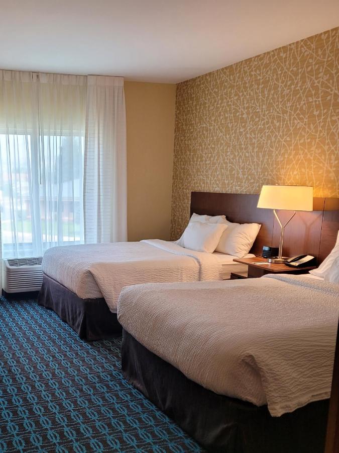 Queen Room with Two Queen Beds at Fairfield Inn & Suites by Marriott Butte