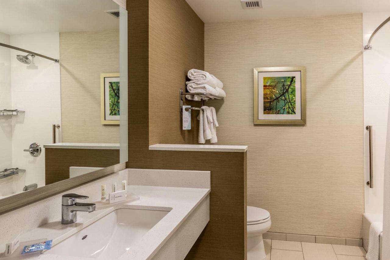 | Fairfield Inn & Suites by Marriott Butte