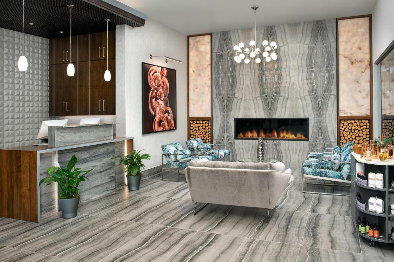  | Silver Cloud Hotel Tacoma at Point Ruston Waterfront