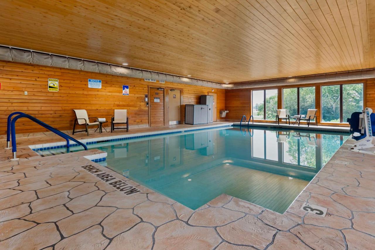 | Best Western Spooner Riverplace