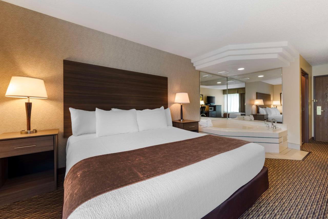 | Best Western Spooner Riverplace