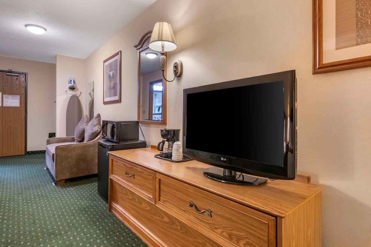 Large Queen Room with Two Queen Beds - Non-Smoking at SureStay Plus Hotel by Best Western Buffalo