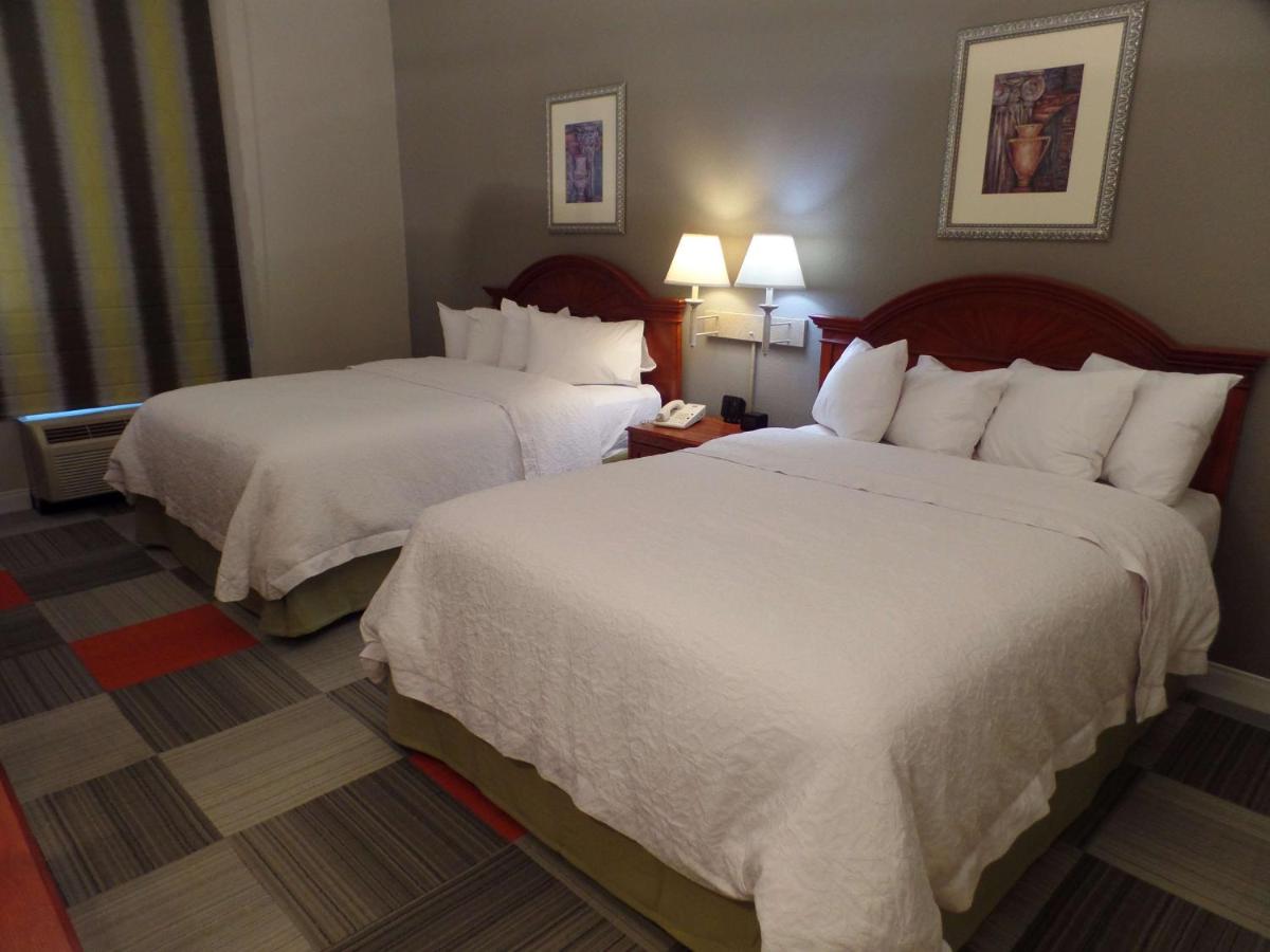 Queen Room with Two Queen Beds - Non-Smoking at Hampton Inn Bowling Green