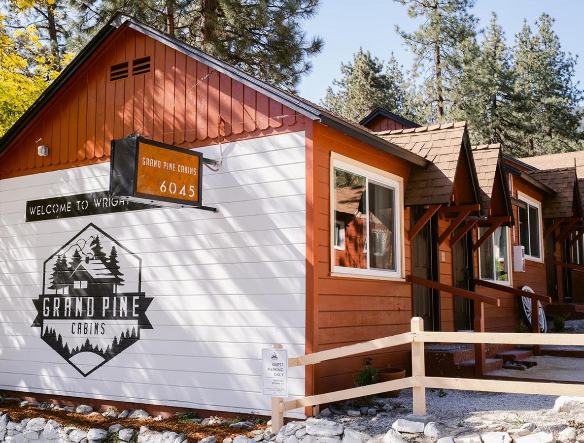 | Grand Pine Cabins