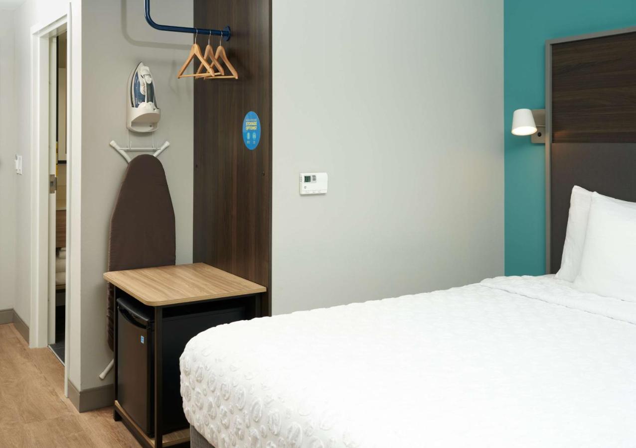Queen Room with Two Queen Beds at Tru By Hilton Pompano Beach Pier
