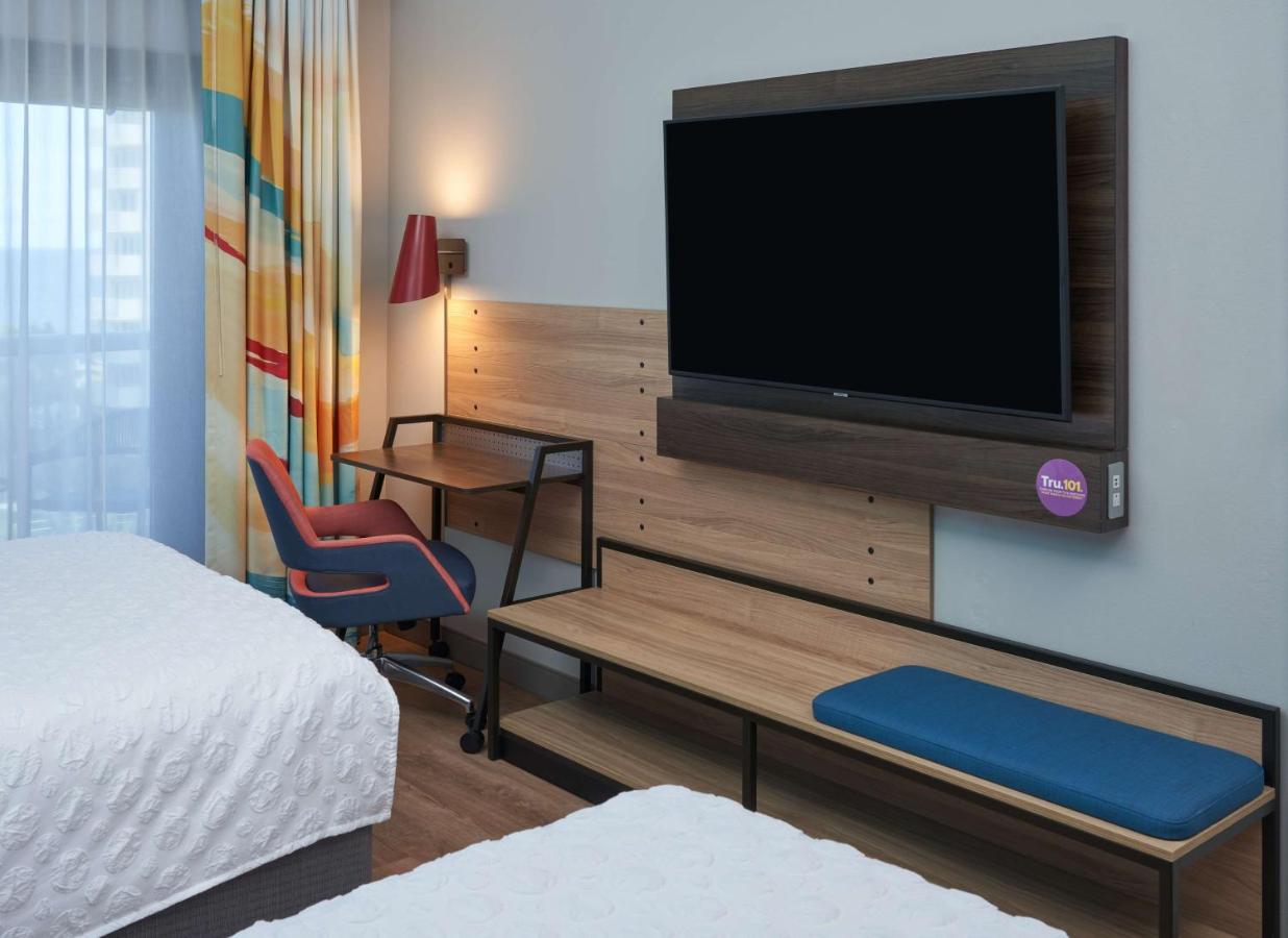 Queen Room with Two Queen Beds at Tru By Hilton Pompano Beach Pier
