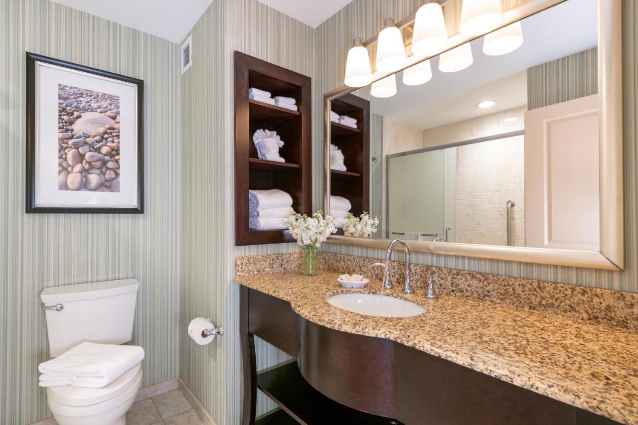 | Atlantic Oceanside Hotel & Conference Center