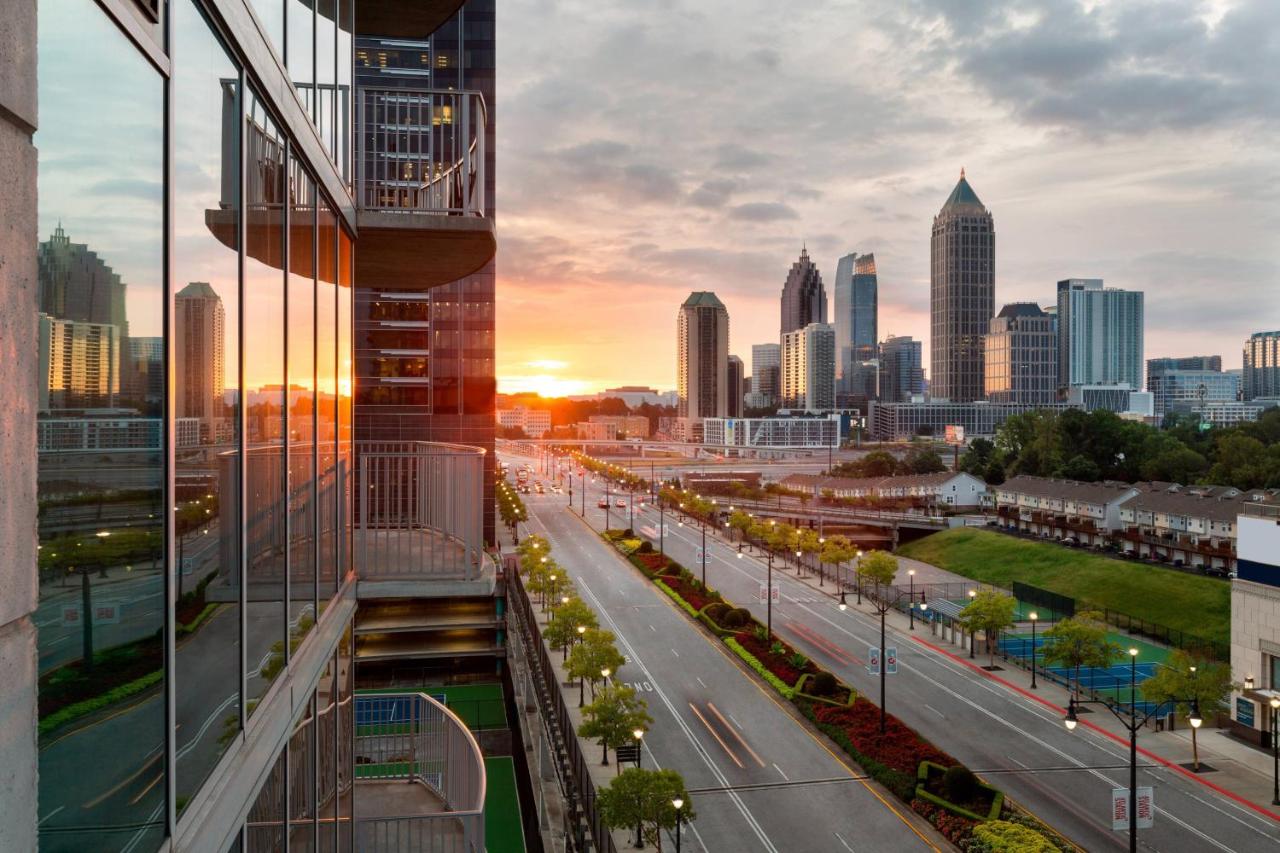 One-Bedroom Queen Suite at Twelve Midtown, Marriott Autograph Collection