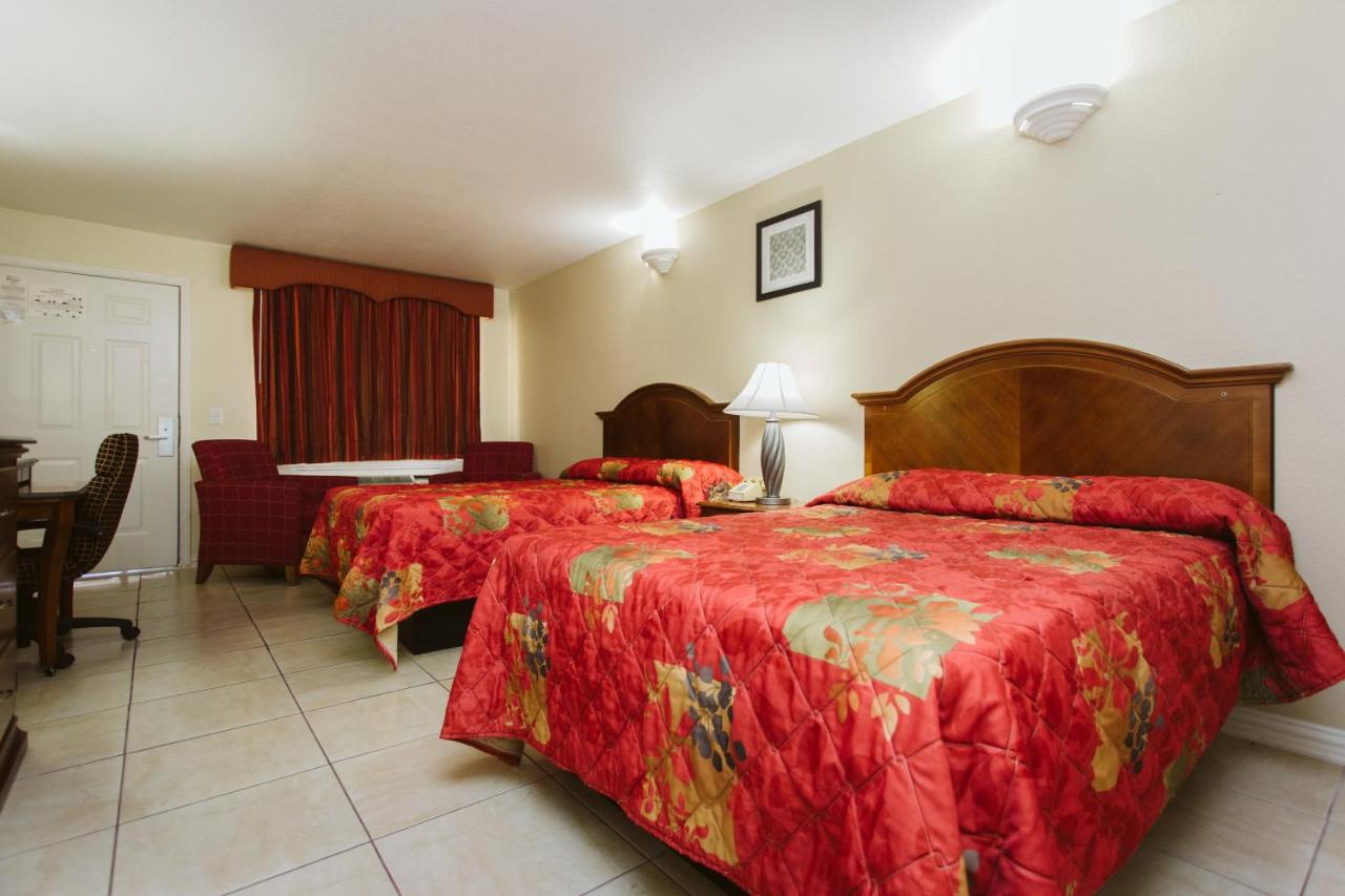 | Palace Inn North