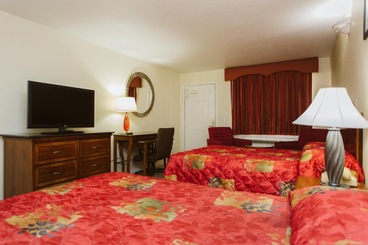 | Palace Inn North