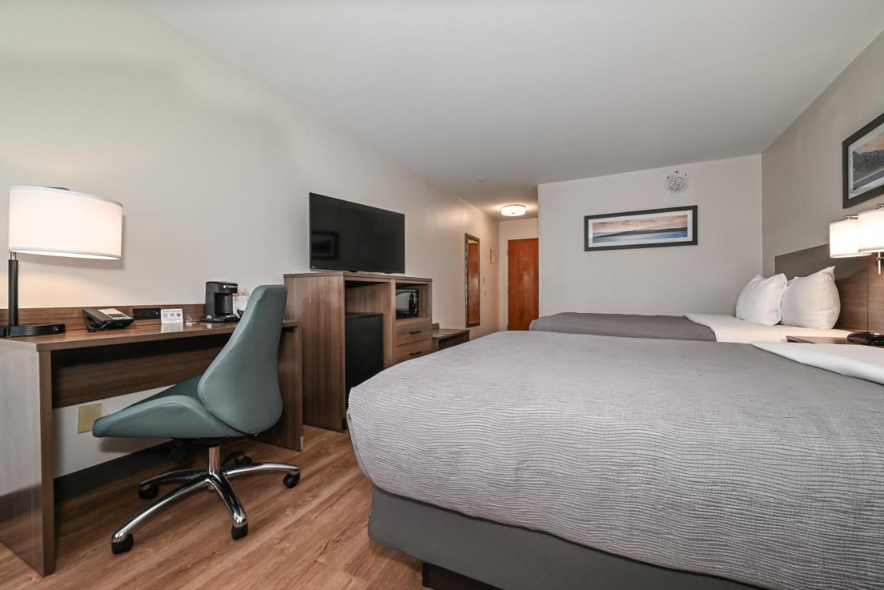 | Quality Inn & Suites Matthews