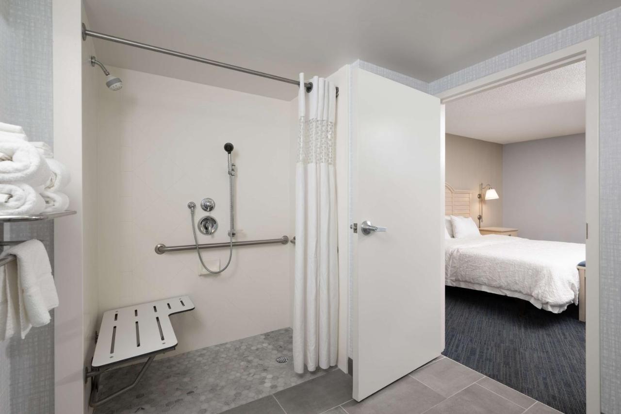 King Studio - Hearing Accessible at Hampton Inn & Suites Cape Cod-West Yarmouth