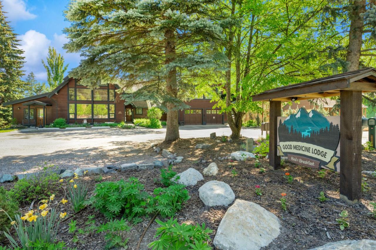 | Good Medicine Lodge