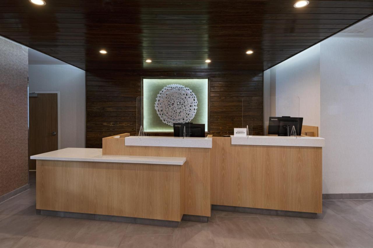 | Fairfield by Marriott Inn & Suites Waller