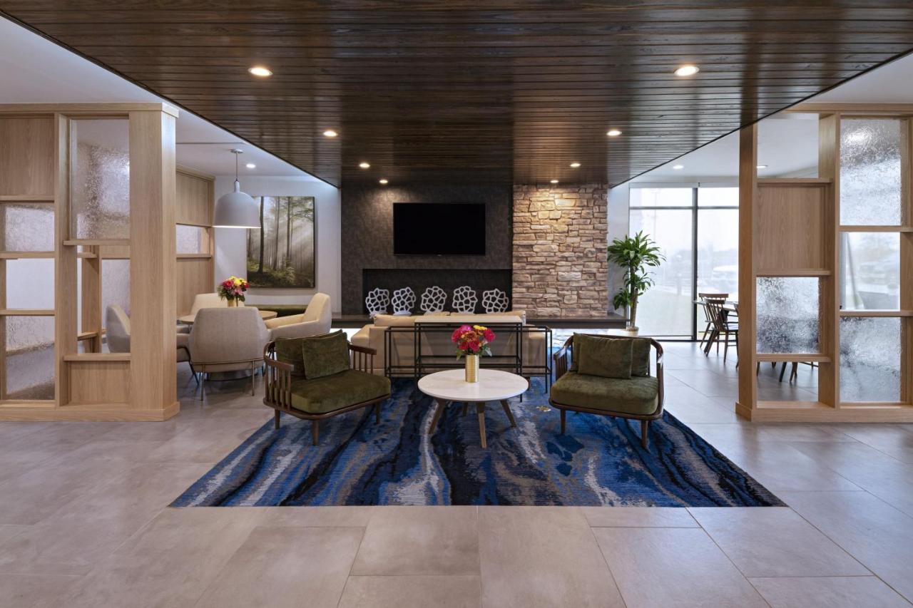 | Fairfield by Marriott Inn & Suites Waller