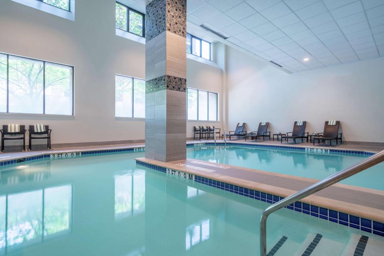 | Embassy Suites by Hilton Washington D.C. Georgetown