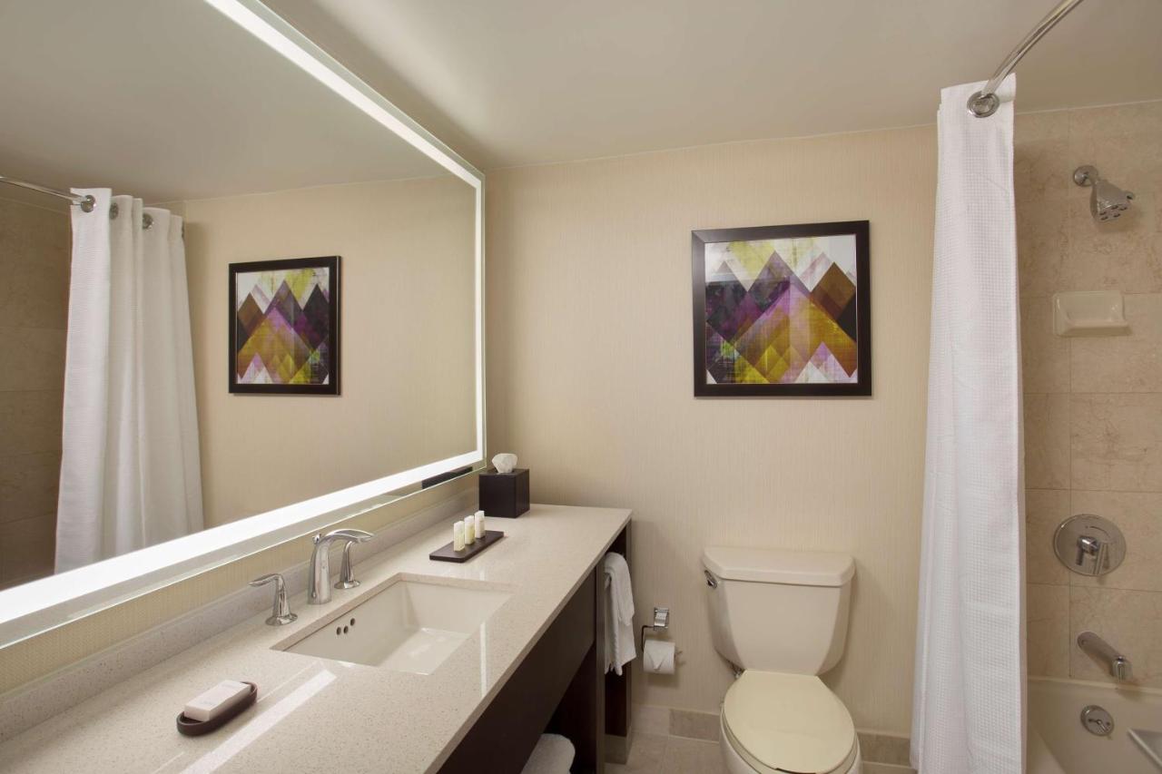 | Embassy Suites by Hilton Washington D.C. Georgetown