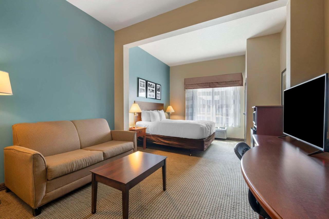 King Suite - Non-Smoking at Sleep Inn & Suites Rapid City