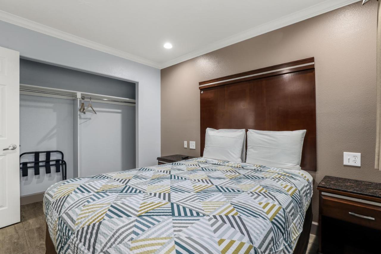 Deluxe Suite at Motel 6 Carlsbad, CA - North Near Legoland