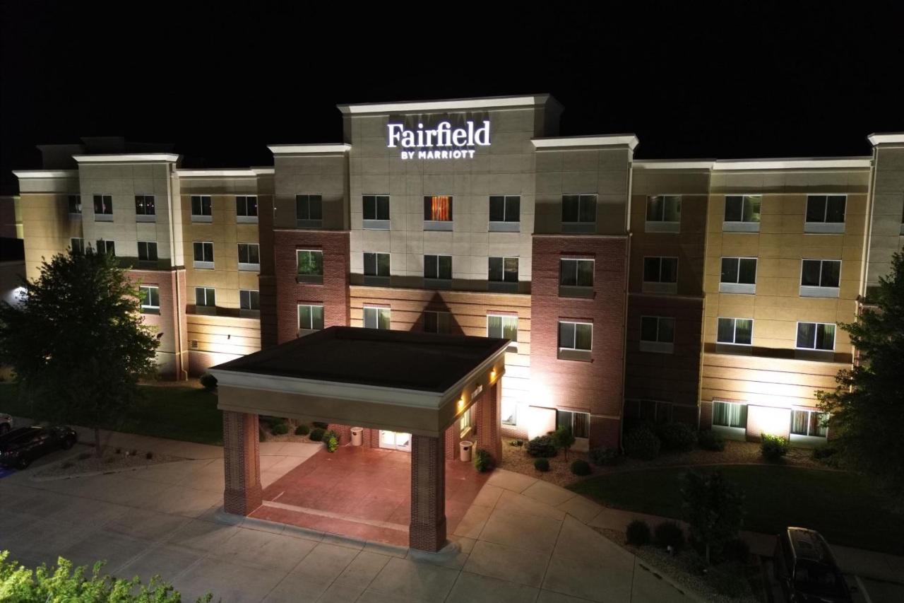 | Fairfield Inn & Suites Kearney