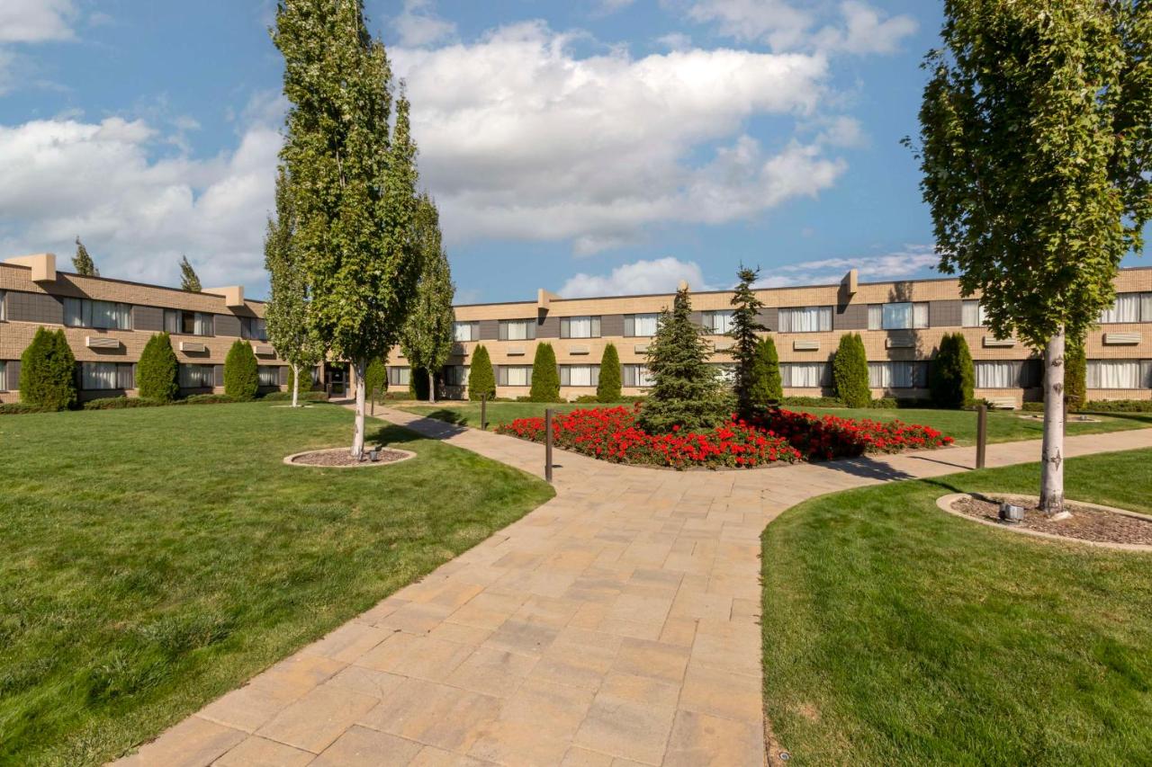 | Best Western Plus University Inn