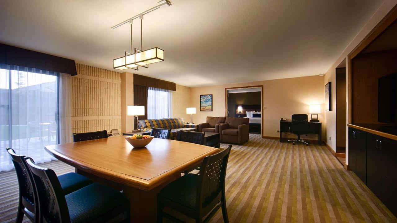 | Best Western Plus University Inn