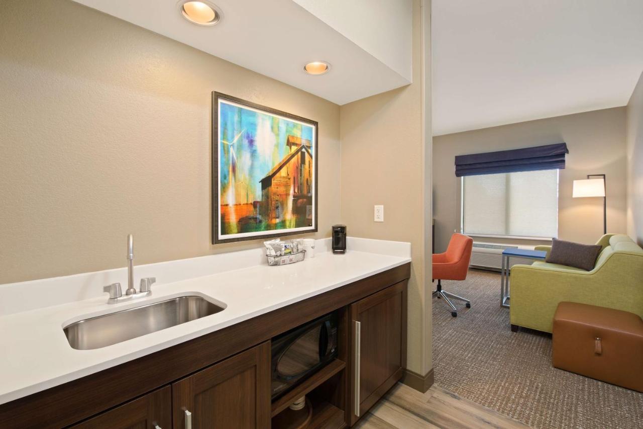 King Studio with Sofa Bed - Non-Smoking at Hampton Inn & Suites by Hilton Walla Walla