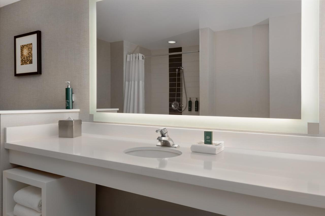 Queen Room with Two Queen Beds at DoubleTree by Hilton Las Vegas East Flamingo