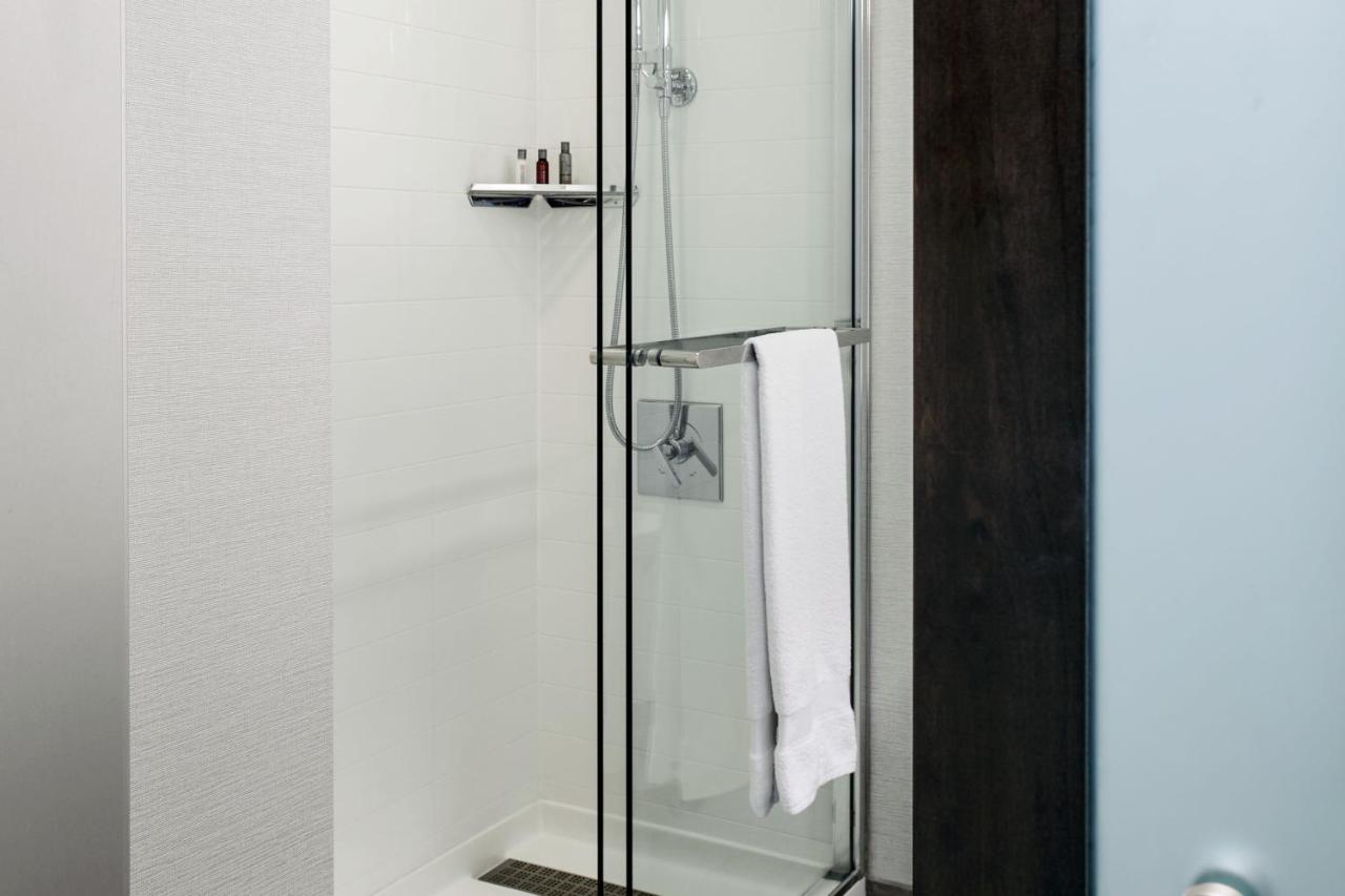 Double Room at Marriott Cincinnati Airport