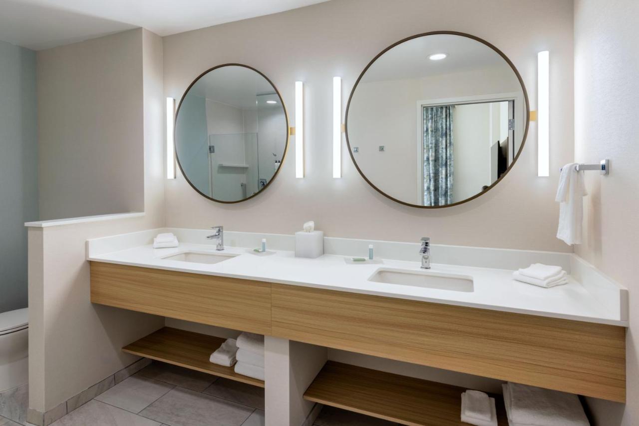 | Fairfield by Marriott Inn & Suites Pensacola Beach