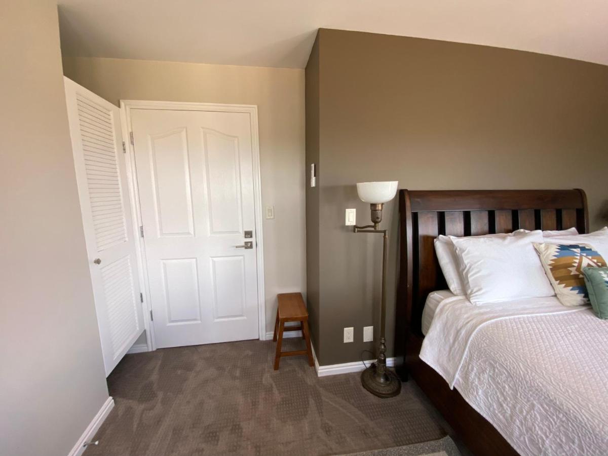  | SkyRidge Inn