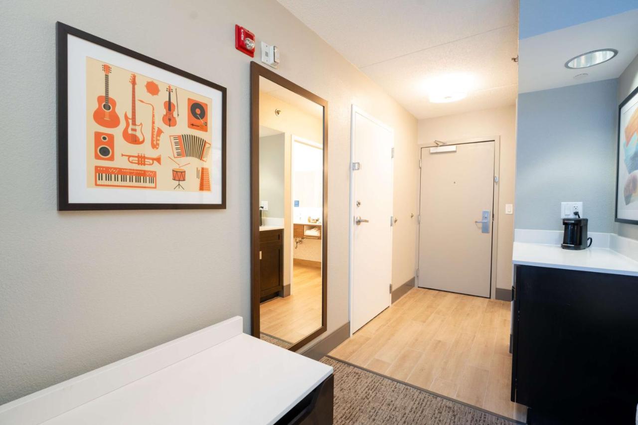 King Room - Non-Smoking at Hampton Inn & Suites Memphis East
