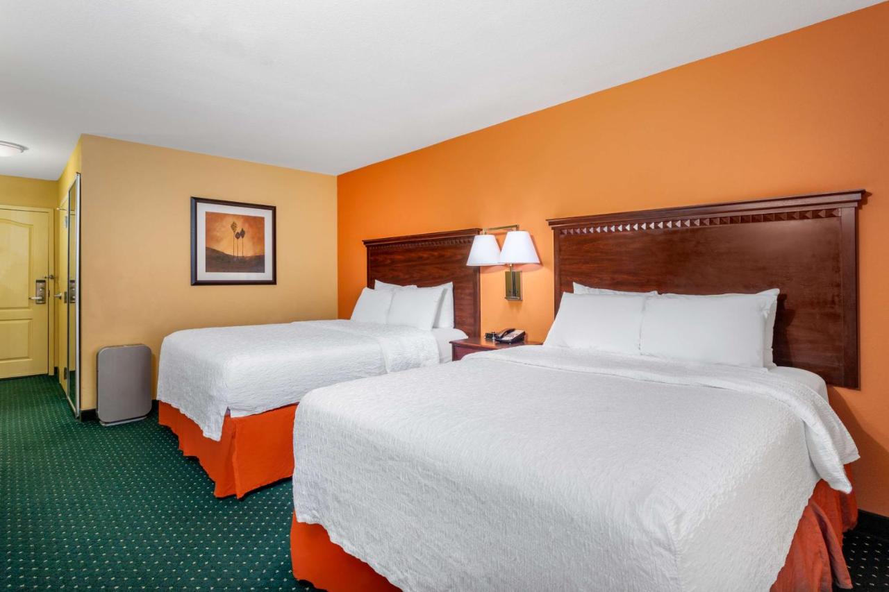 Premium Queen Room with Two Queen Beds - Non-Smoking at Hampton Inn & Suites Sacramento-Elk Grove Laguna I-5