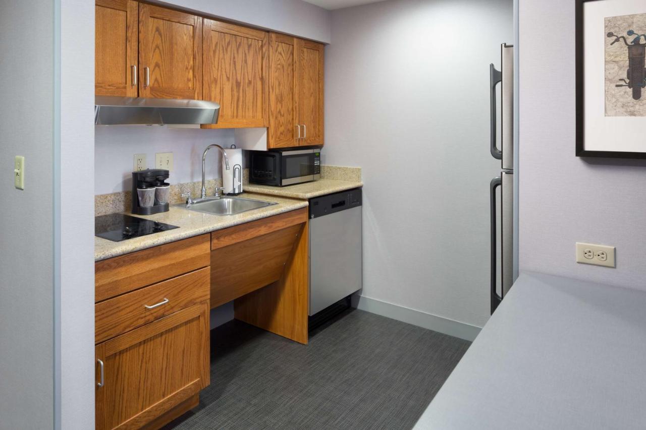 | Homewood Suites by Hilton Newburgh-Stewart Airport