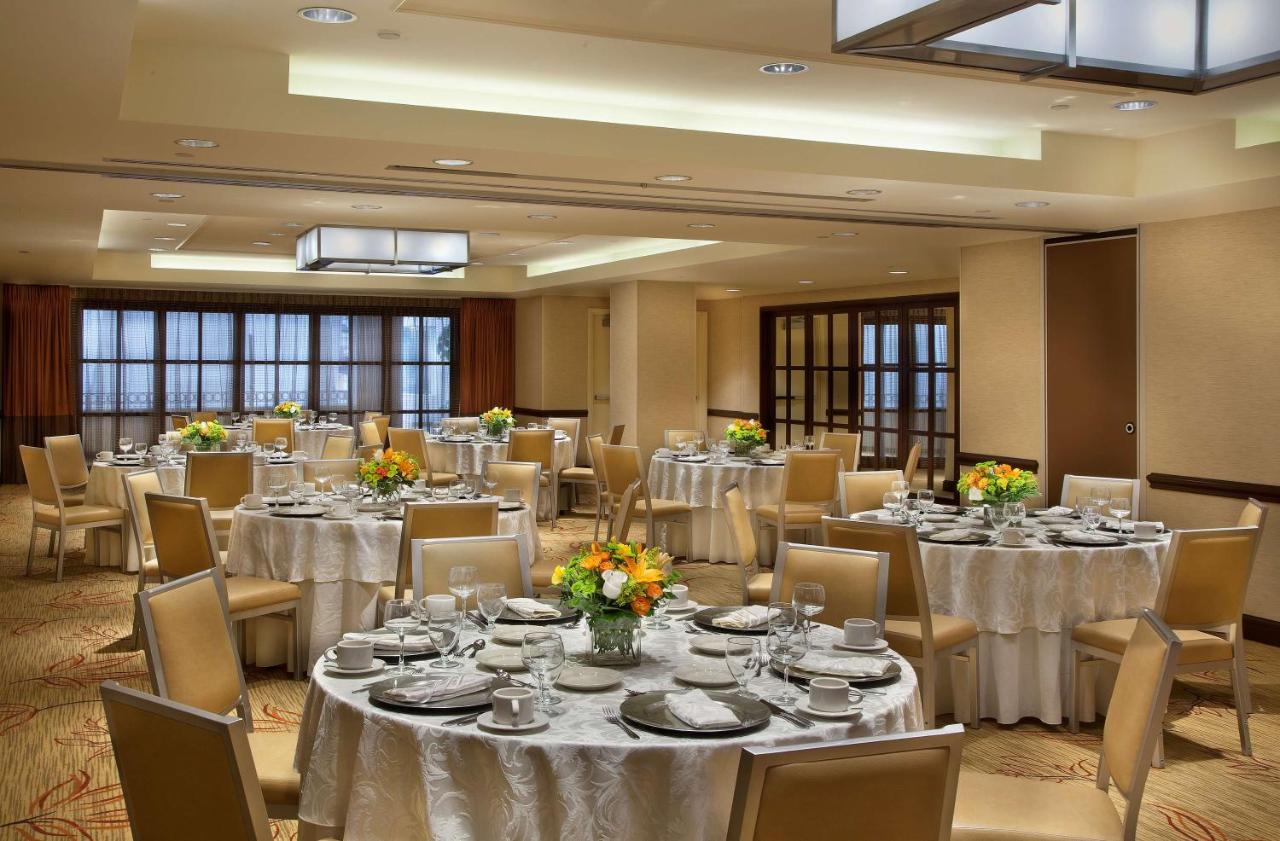 | Embassy Suites Washington D.C. - at the Chevy Chase Pavilion