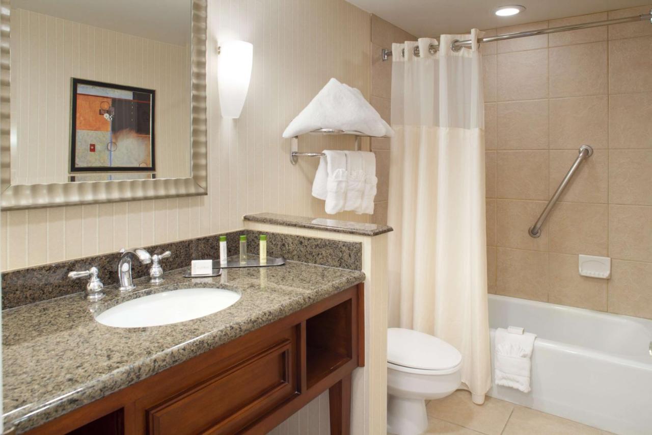 Double Room with Two Double Beds - Disability Access/Non-Smoking at DoubleTree by Hilton Hotel Albuquerque