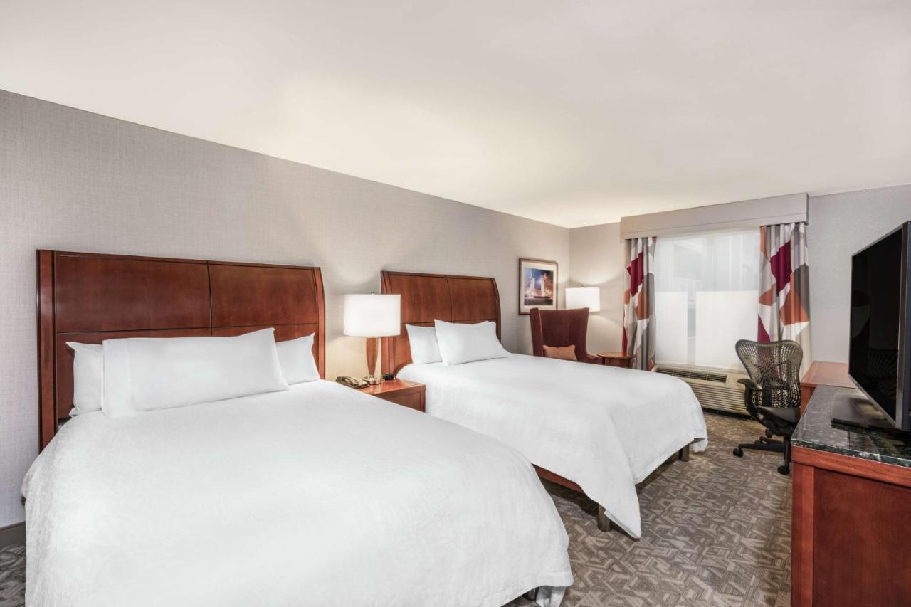 Queen Room with Two Queen Beds and Bath Tub - Disability/Hearing Accessible at Hilton Garden Inn Blacksburg University